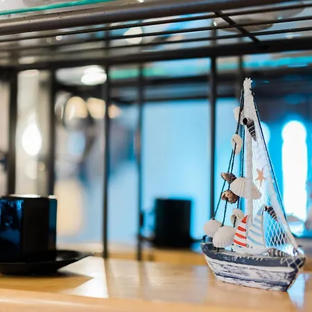 Lejlighed 2 - 5 Mins From & Bars Costa de Caparica