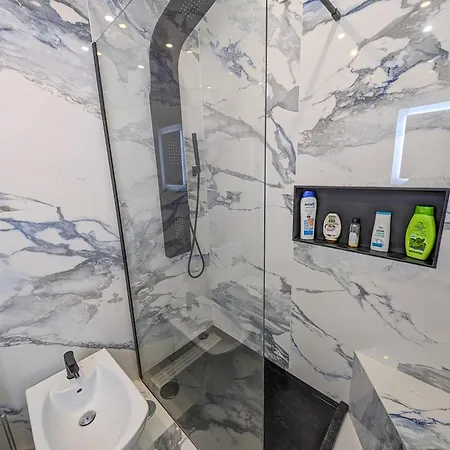 2 - 5 Mins From & Bars Lejlighed Costa de Caparica