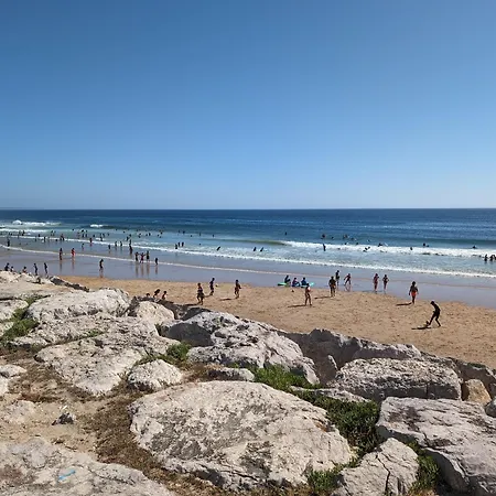 2 - 5 Mins From & Bars Costa da Caparica