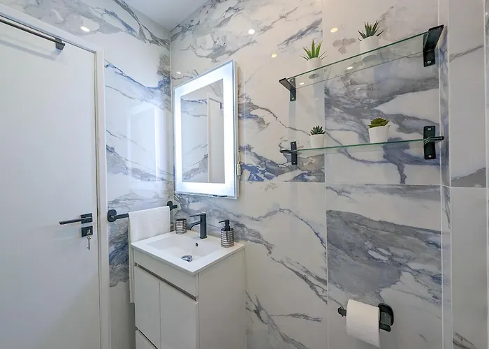 2 - 5 Mins From & Bars